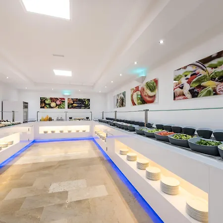 Resort Thb Tropical Island