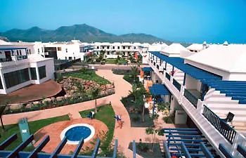 Üdülőközpont Thb Tropical Island 4*