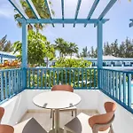Курортный комплекс Thb Tropical Island