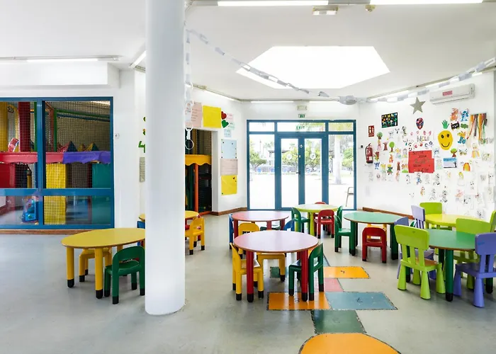 Thb Tropical Island Feriested 4*